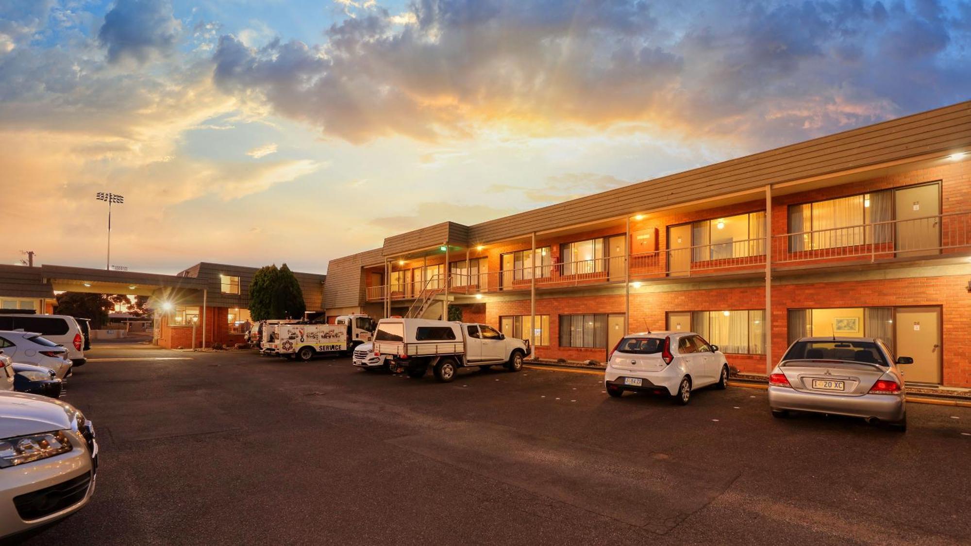 Sunrise Devonport Hotel Buitenkant foto