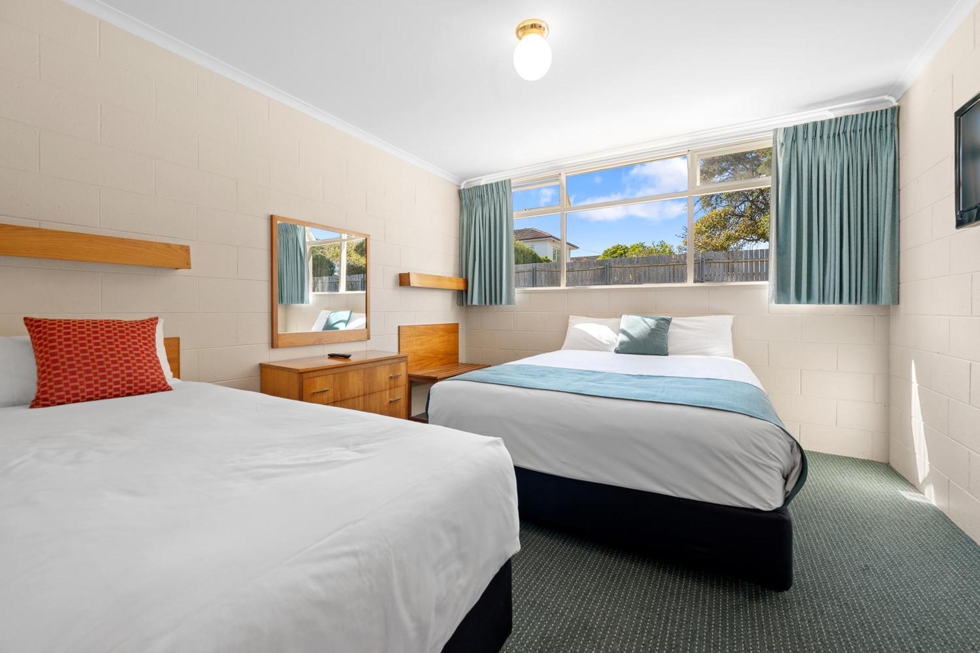 Sunrise Devonport Hotel Buitenkant foto
